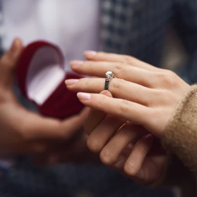 How Much Should You Spend on Your Engagement Ring?
