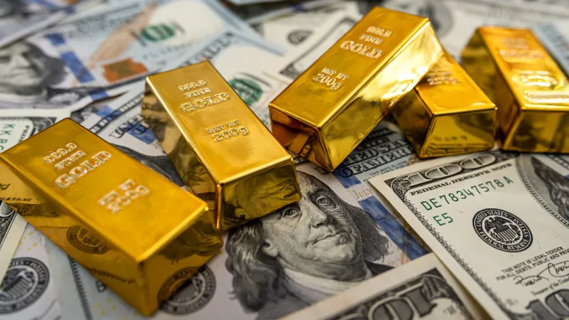 Should You Buy Gold With a Credit Card?