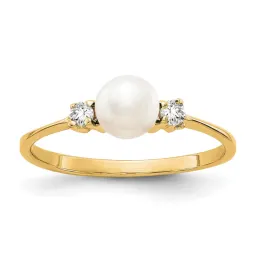 14k FW Cultured Pearl Diamond Ring