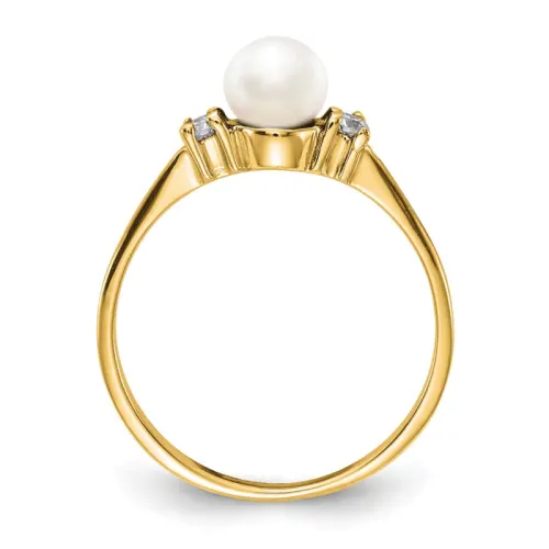 14k FW Cultured Pearl Diamond Ring