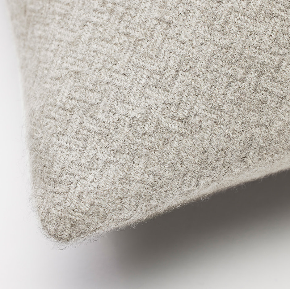 06142022_Set5_Harmon_Reserve_IvoryPewter_Lattice_Alpaca_DecPillow_Detail_L1_FINAL.jpg Reserve Alpaca Lattice Pillow Cover - Slide 3