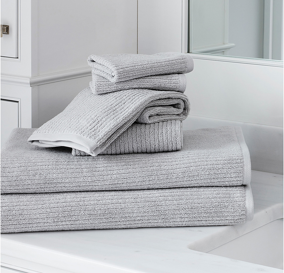 Boll & Branch Spa 6-Piece Organic Cotton Towel Set in White