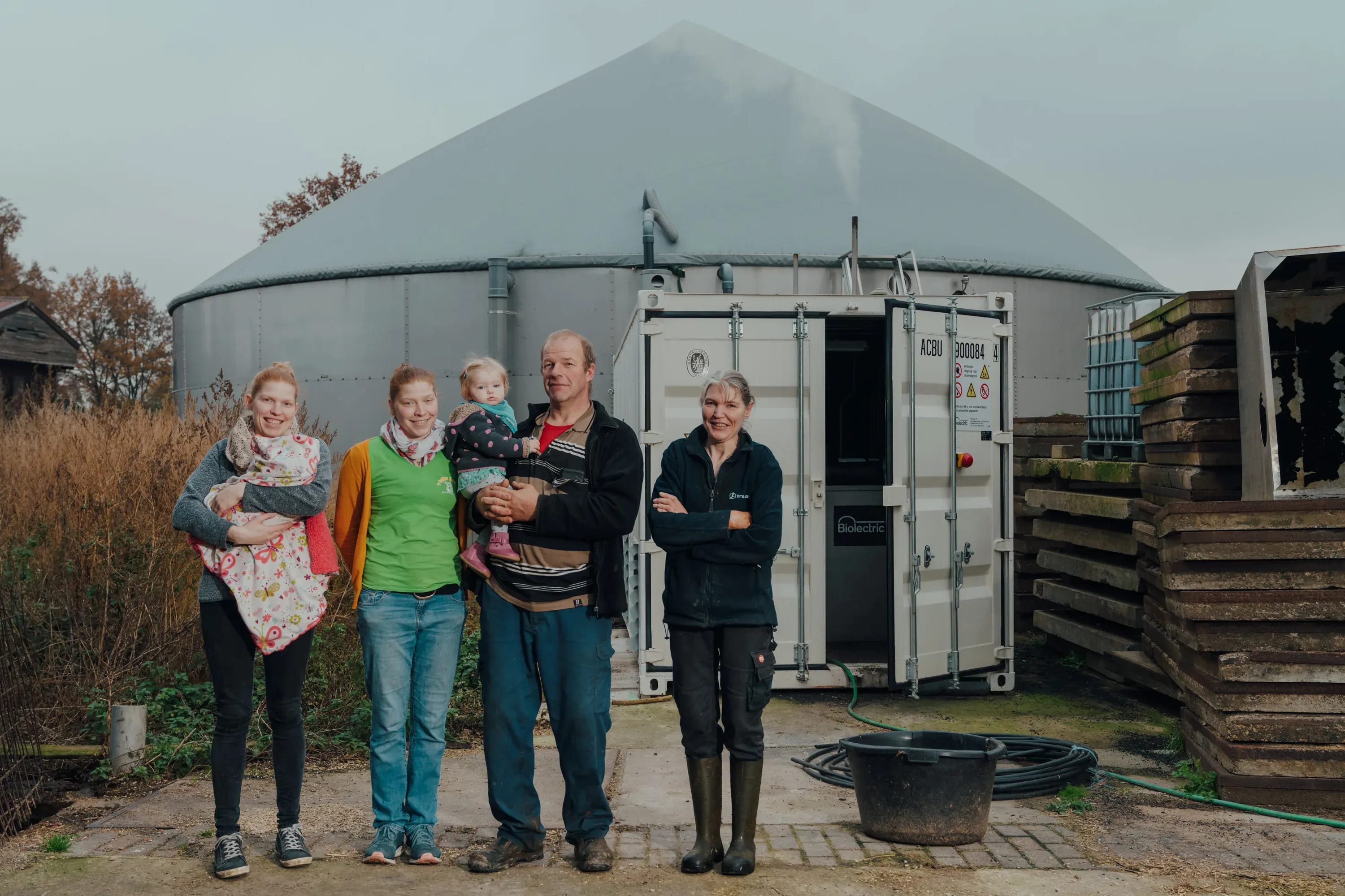 Paul, Karin, Jolien et Annelies - profile-3234