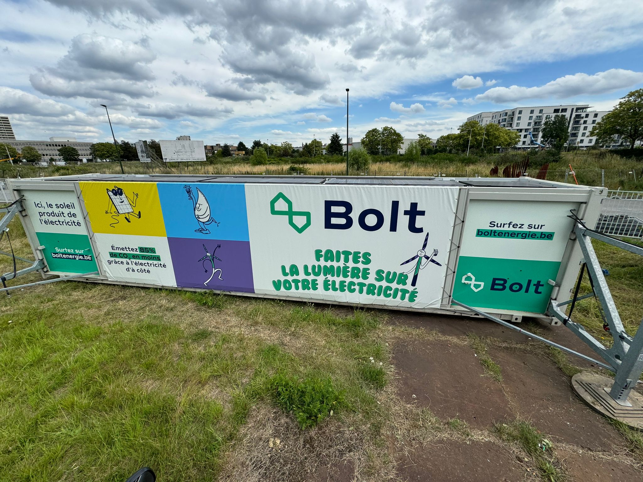 vignette La plus grande installation solaire mobile débarque à Anderlecht