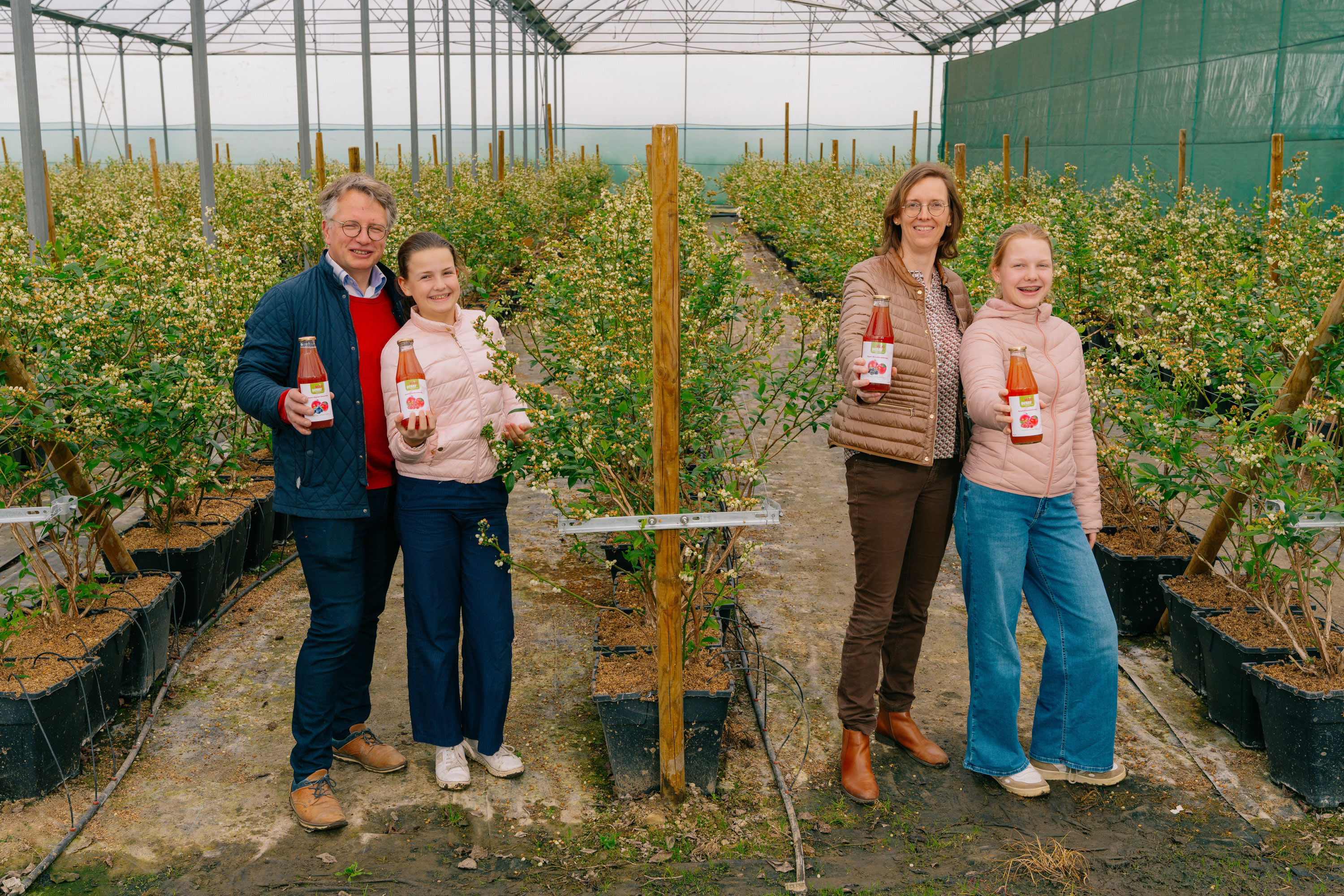 Stefaan, Caroline, Marie et Julie - extra-3095-1.jpg