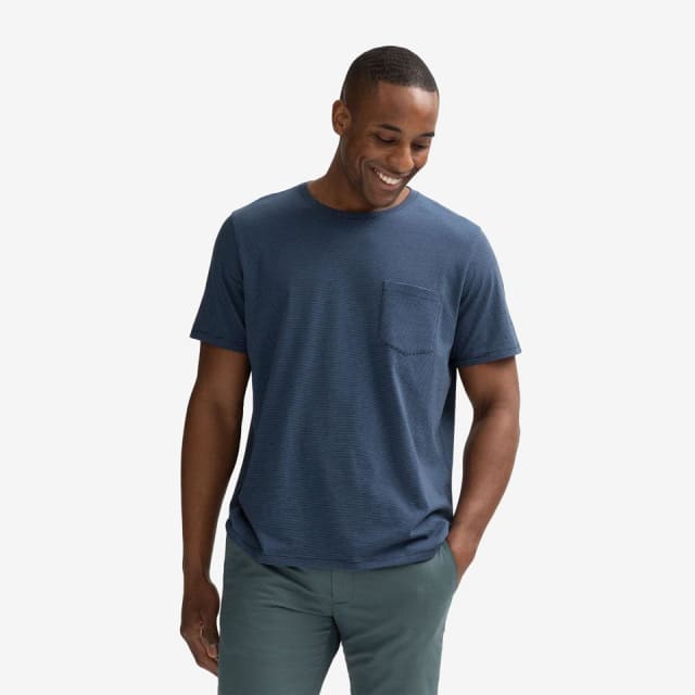 navy blue t shirt