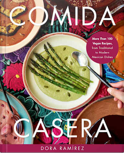 Book cover for Comida Casera by Dora Ramírez