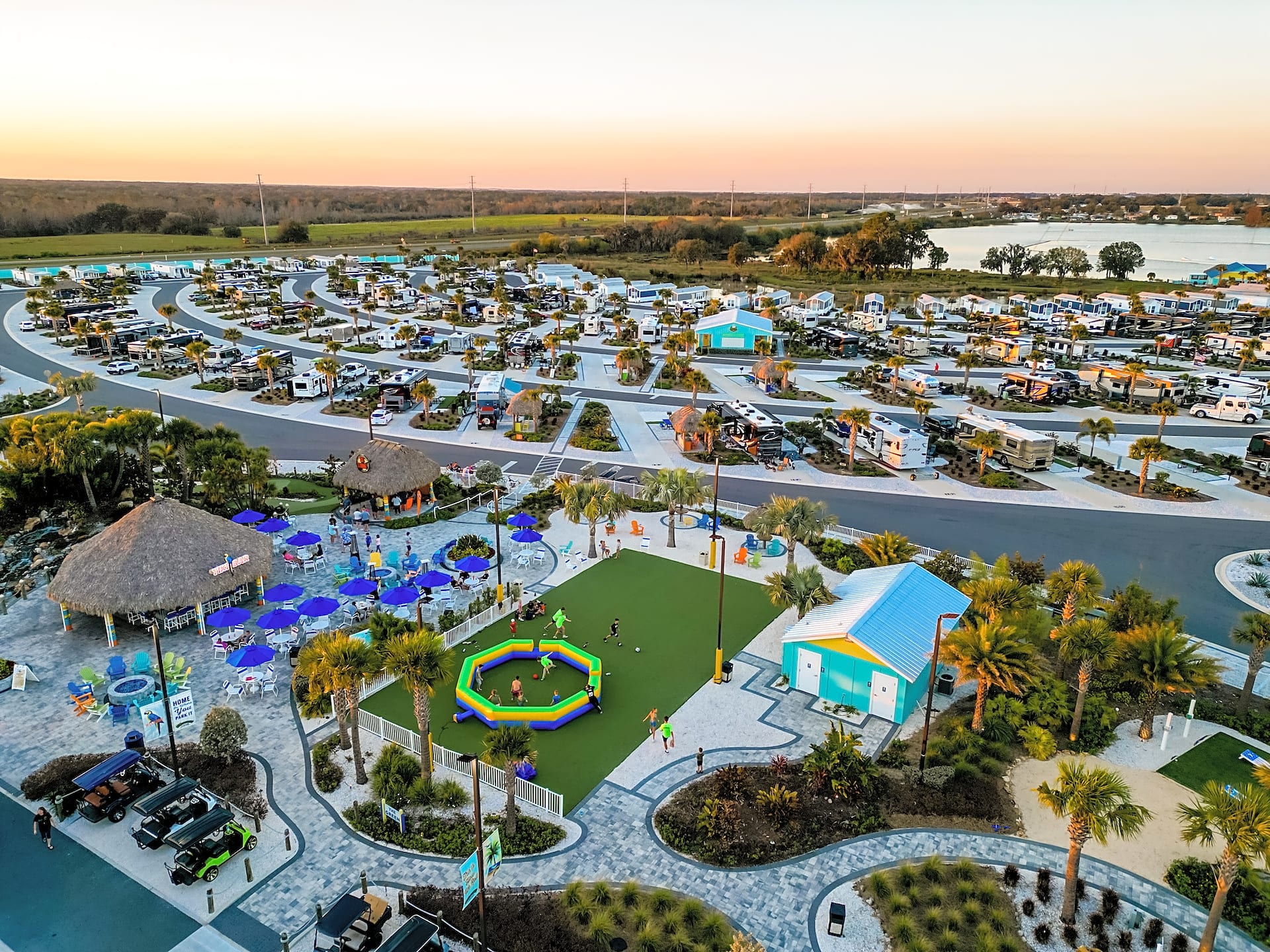 RV Resort in Davenport, FL - Sun Retreats Orlando ChampionsGate