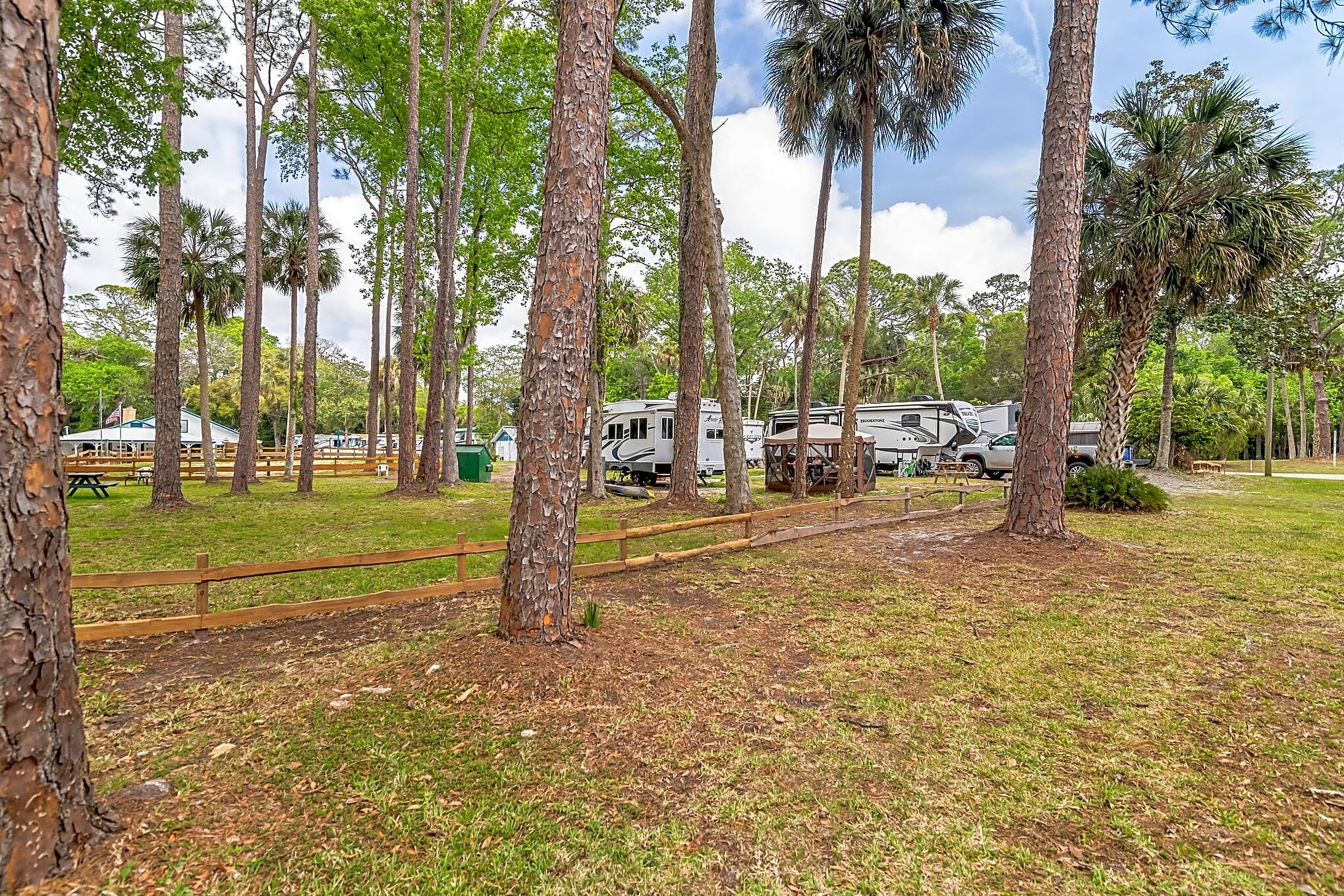 Idlewild Lodge & RV Park