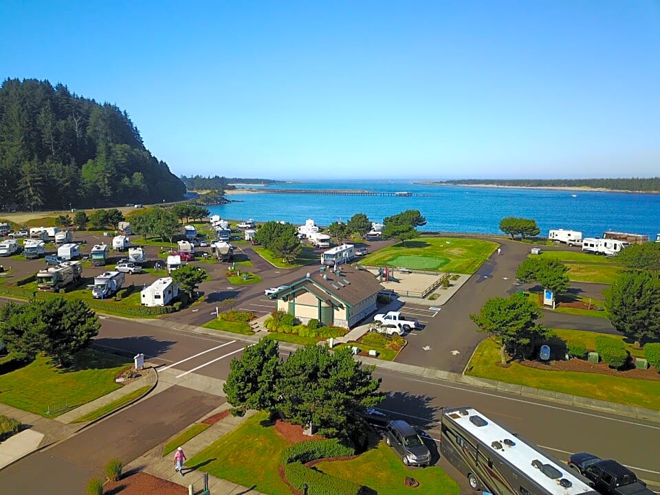 Winchester Bay RV Resort in Winchester Bay, OR No Booking Fees