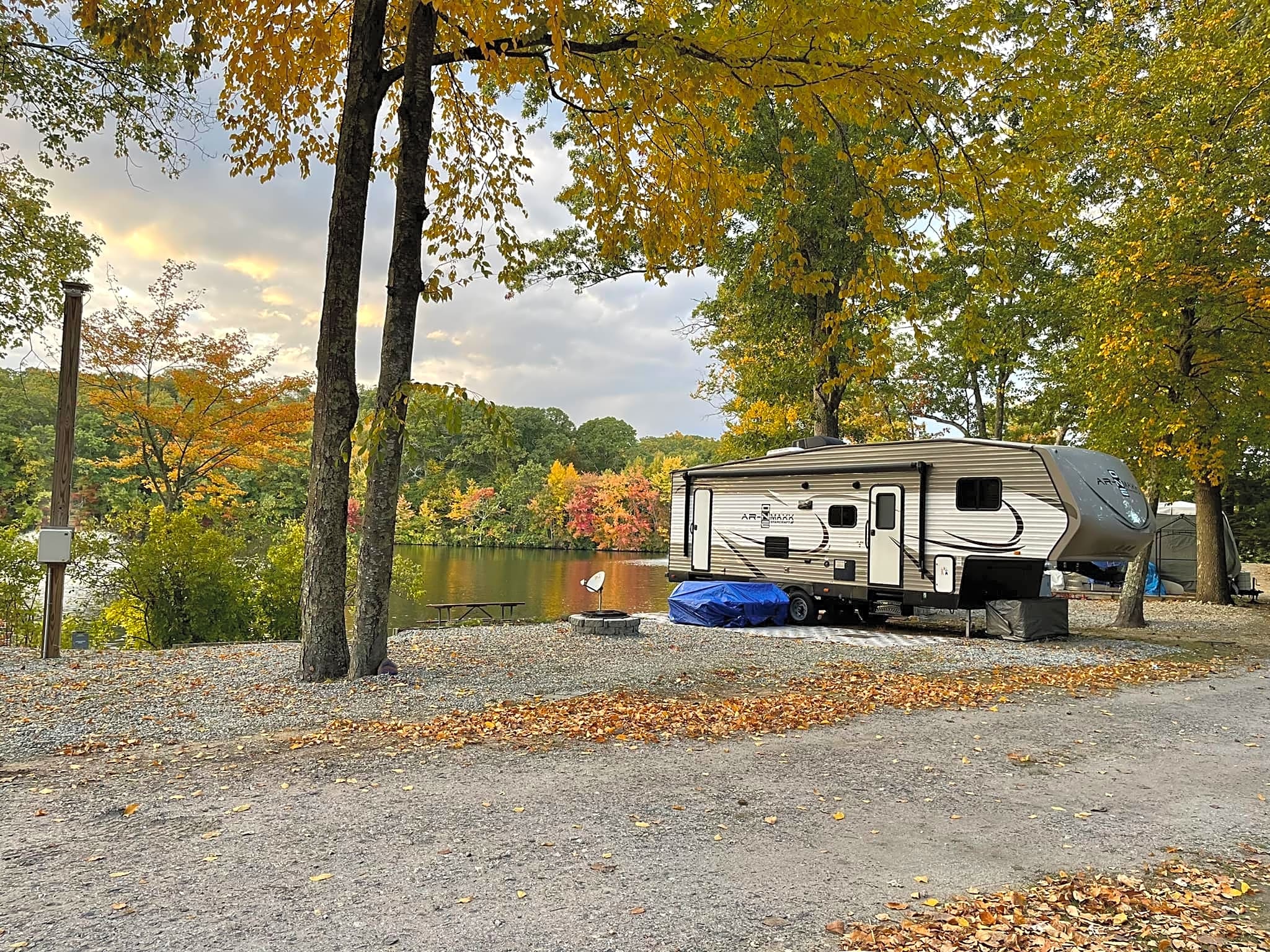 Witch Meadow Lake Family Campground in Salem, CT No Booking Fees