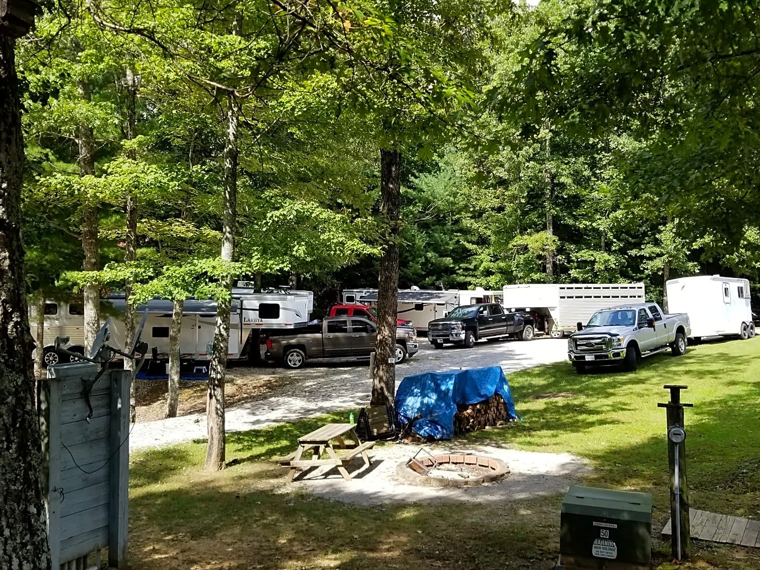 Spruce Creek Campground and Stables in Jamestown, TN No Booking Fees