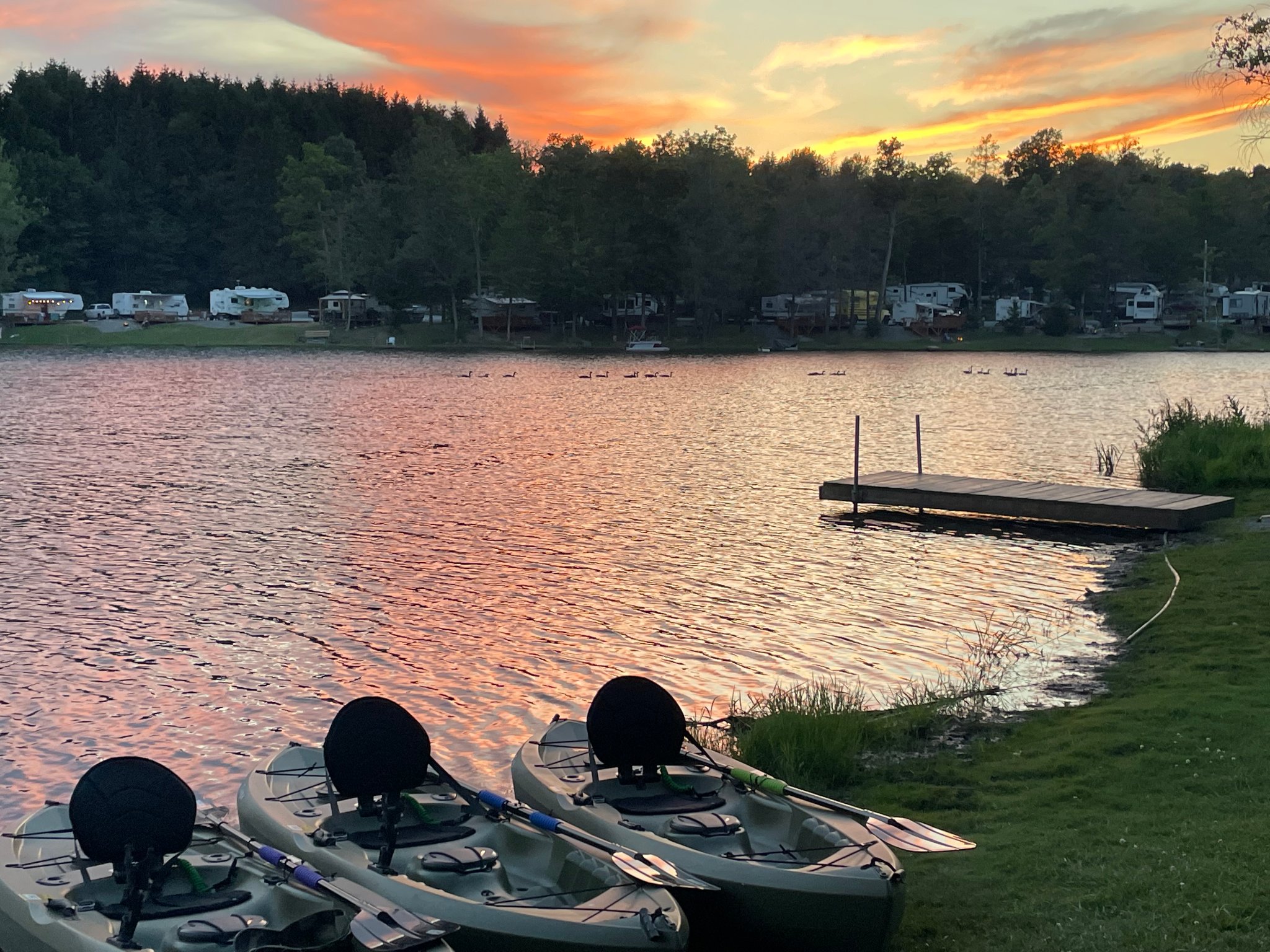 Escape to Pine Cradle Lake: Your Family's Pennsylvania Adventure Awaits!