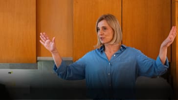 Zašto volimo glas: Anita Tripalo o audioknjigama, zajednici i ABC slušateljskim klubovima