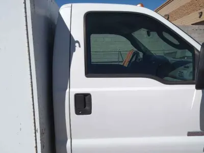 Used 2006 Ford F550 Service truck