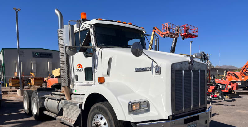 Used 2014 Kenworth T800 Speciality truck #A6960594 for sale