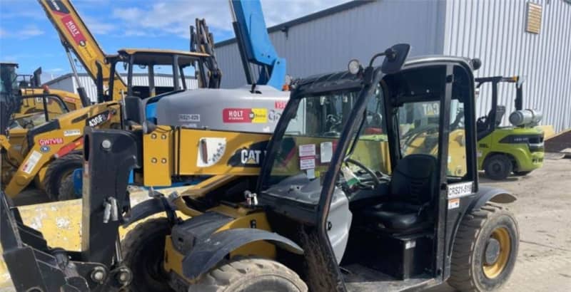 Used 2015 Caterpillar TH255 Telehandler #A6241526 for sale