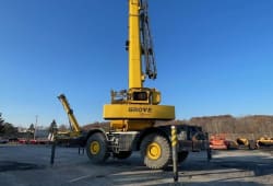 2019 GROVE GRT8090