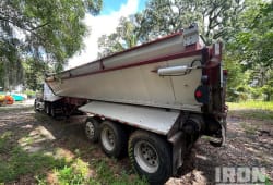 2012 Etnyre LB3353A Falcon