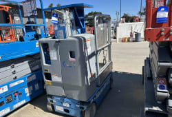 2015 Genie GR-12
