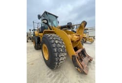 2021 CAT 966M