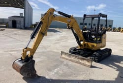 Hitachi ZX50U-5 vs. Kobelco SK55SRX-6