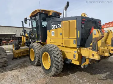 2018 John-Deere 672G for sale