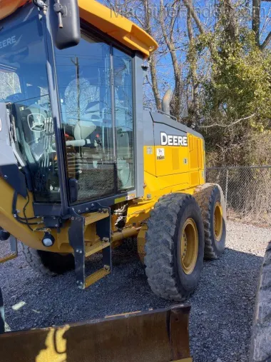 2017 John-Deere 770G for sale