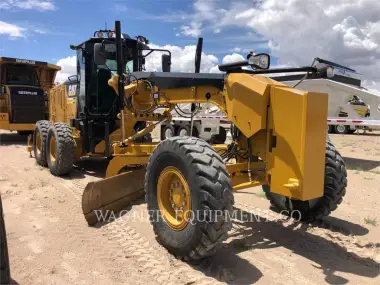 2014 Caterpillar 140M2 for sale