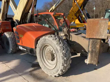 2016 JLG 1055 for sale