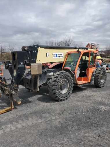 2016 JLG 1255 for sale