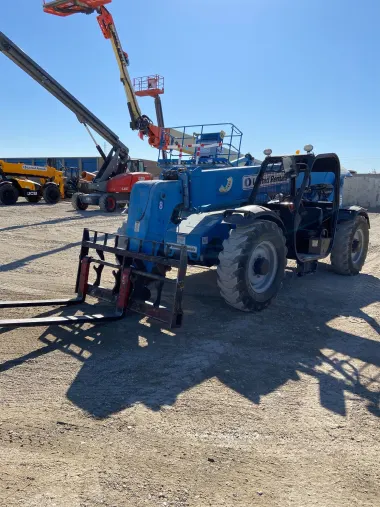 2015 Genie GTH-844 for sale