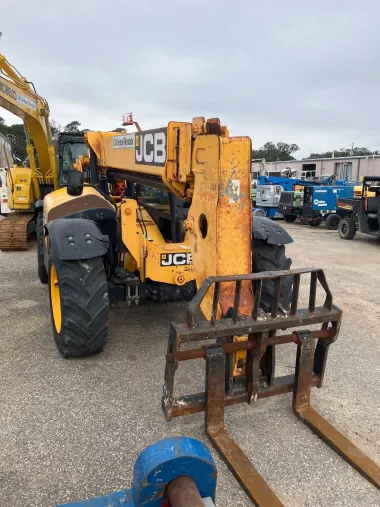 2015 JCB 507-42 for sale