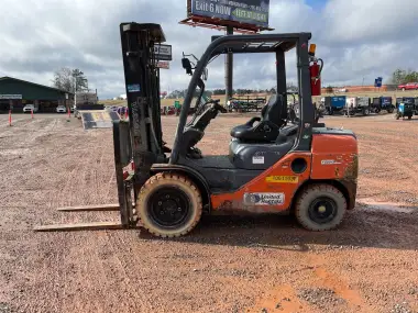 2017 Toyota 8FGU30-Warehouse for sale