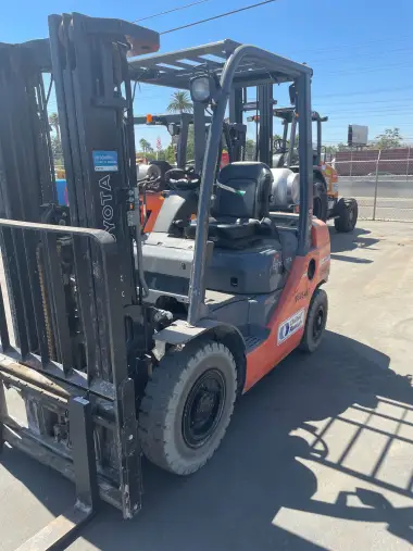 2016 Toyota 8FGU25-Warehouse for sale