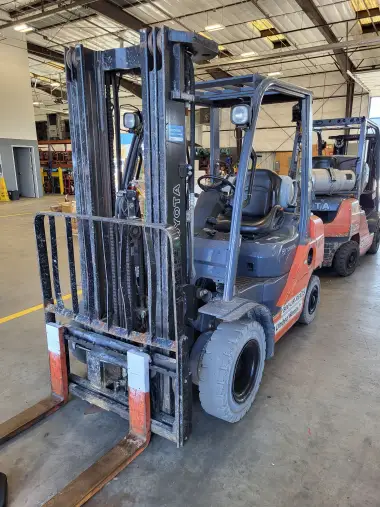 2017 Toyota 8FGU25-Warehouse for sale