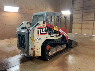 2017 Takeuchi TL8W for sale