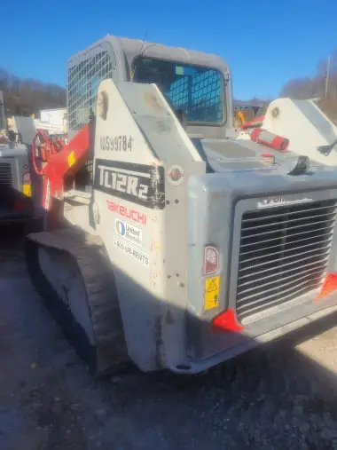 2017 Takeuchi TL12R2-CR for sale