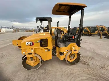 2022 Caterpillar CB2.7-GC for sale