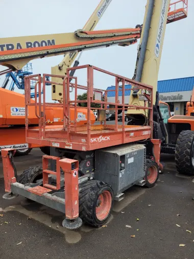 2016 Skyjack SJ6826RT-Rough-Terrain for sale