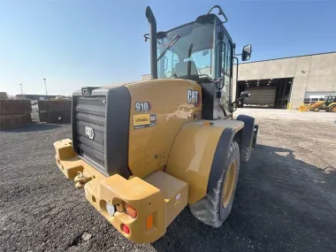 2023 Caterpillar 910 for sale