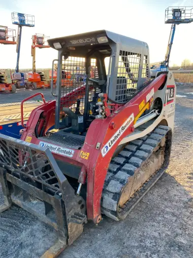 2017 Takeuchi TL8W for sale