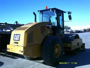 2018 Caterpillar CS56BCAB for sale