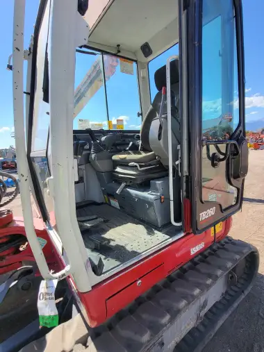 2017 Takeuchi TB260CR for sale