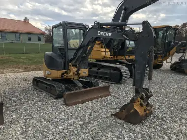 2007 John-Deere 35D for sale