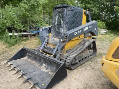 2023 John-Deere 333G for sale