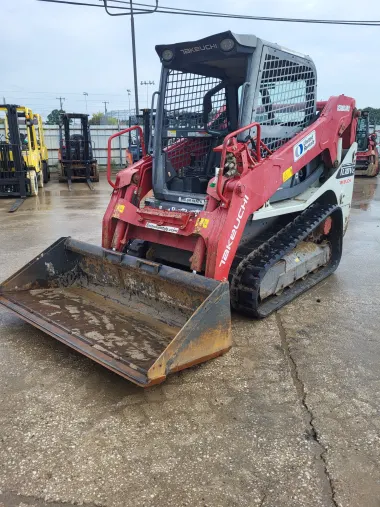 2017 Takeuchi TL10V2-R for sale