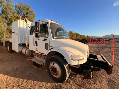 2006 Freightliner M2 for sale