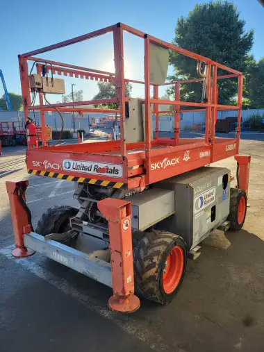 2015 Skyjack SJ6826RT-Rough-Terrain for sale