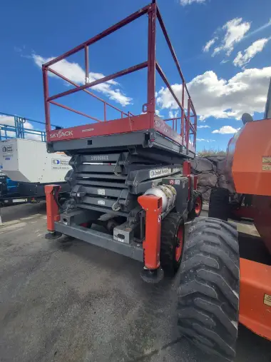 2017 Skyjack SJ8841RT-Rough-Terrain for sale